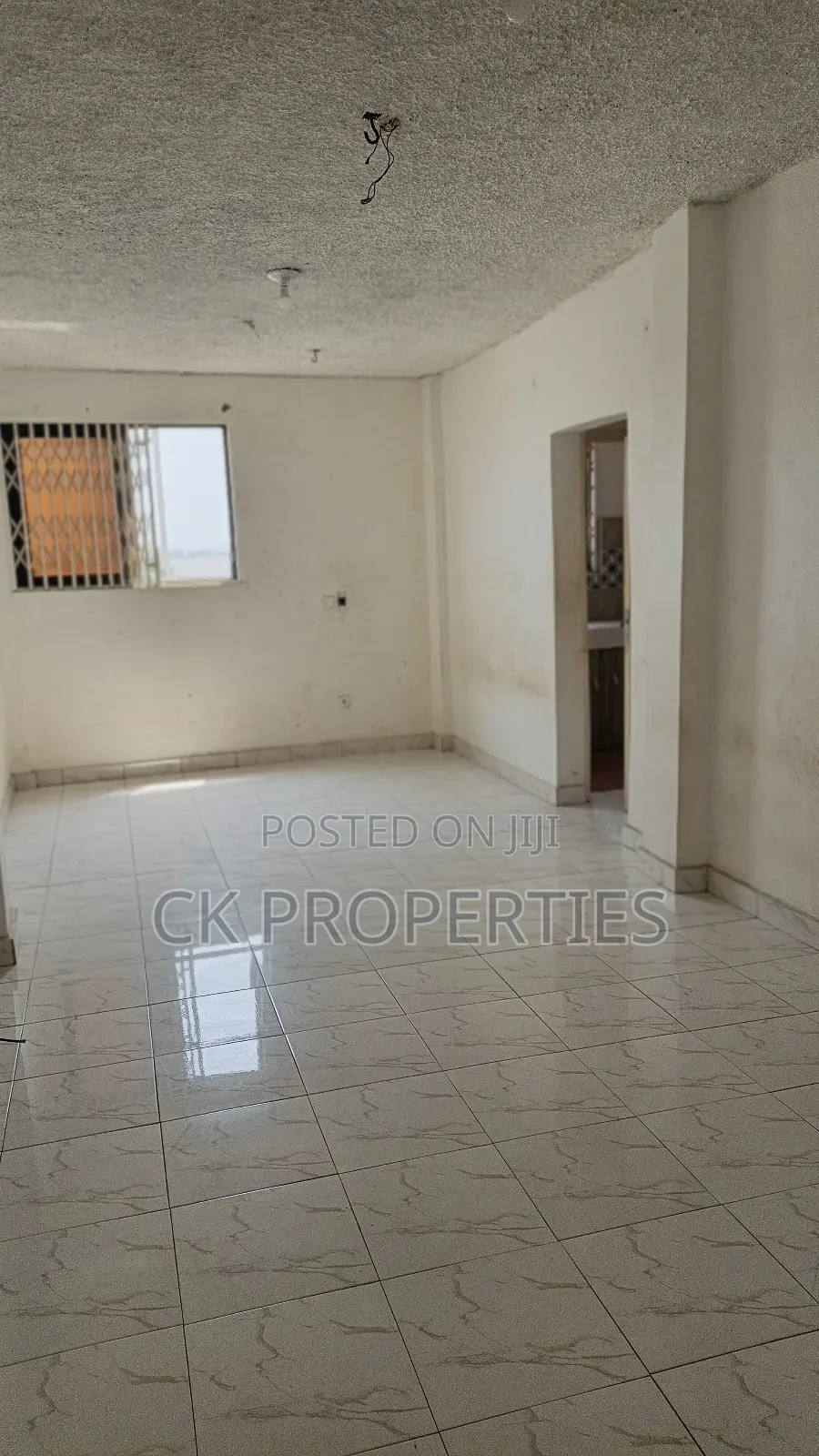 Mini Flat in Dome for rent