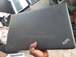 Laptop Lenovo ThinkPad Edge E540 4GB Intel Core i5 HDD 500GB