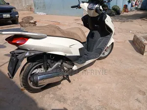 Motorcycle 2018 White