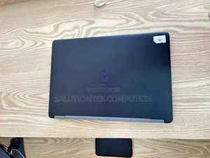 Laptop Dell Latitude 14 E7470 8GB Intel Core i5 SSD 256GB