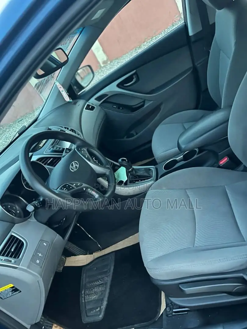 Hyundai Elantra SE Sedan FWD (1.8L 4cyl 6A) 2016 Blue