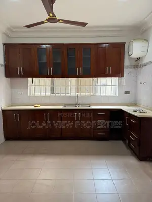Mini Flat in Jolar View, Tseaddo for rent