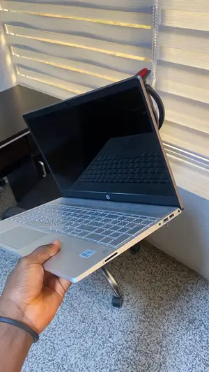 Laptop HP Pavilion 15 8GB Intel Core i5 SSD 500GB