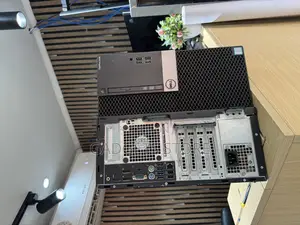 Desktop Computer Dell Optiplex 5040 8GB Intel Core i7 HDD 1T