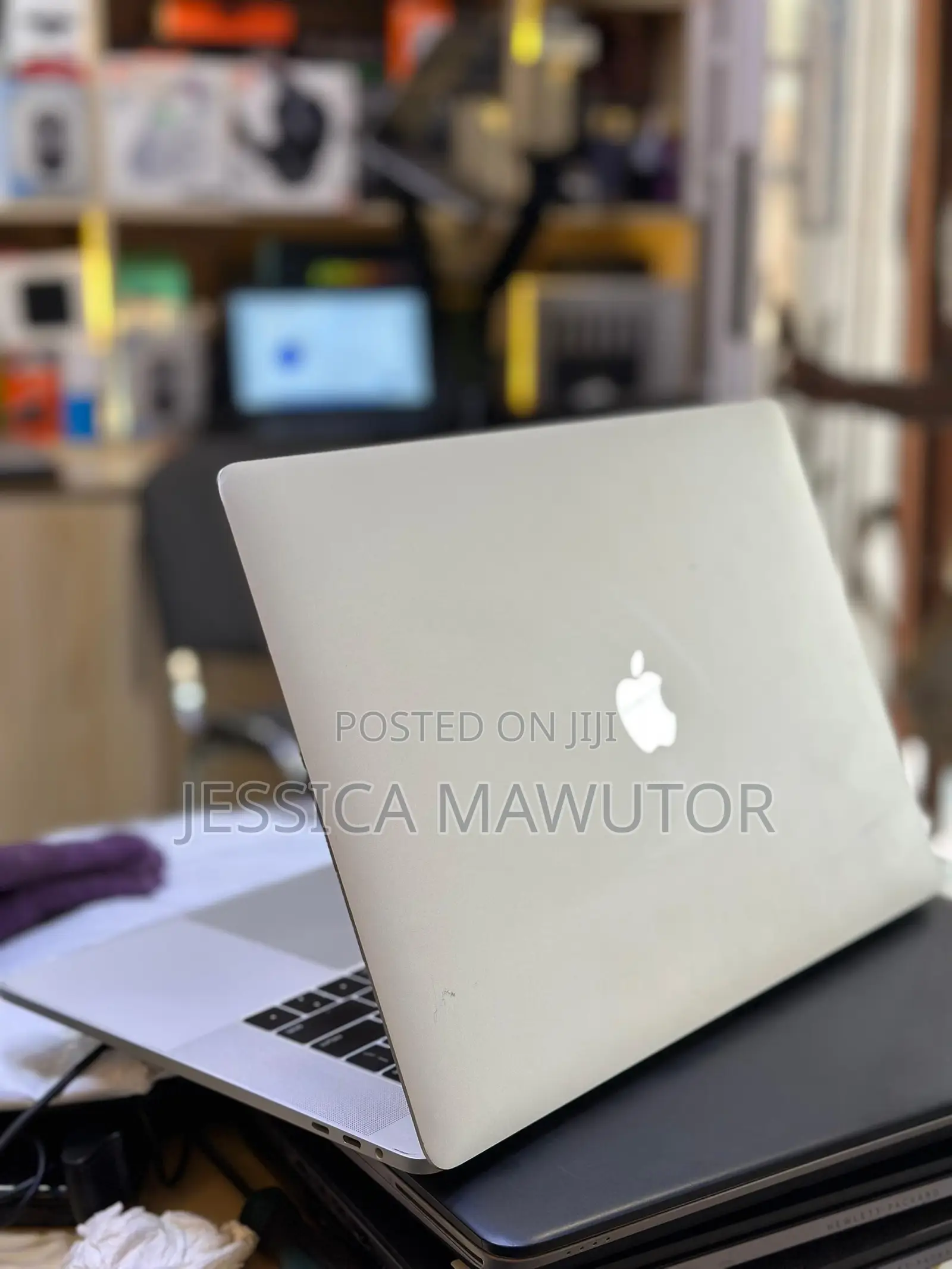 Laptop Apple MacBook Pro 16GB Intel Core i7 SSD 512GB