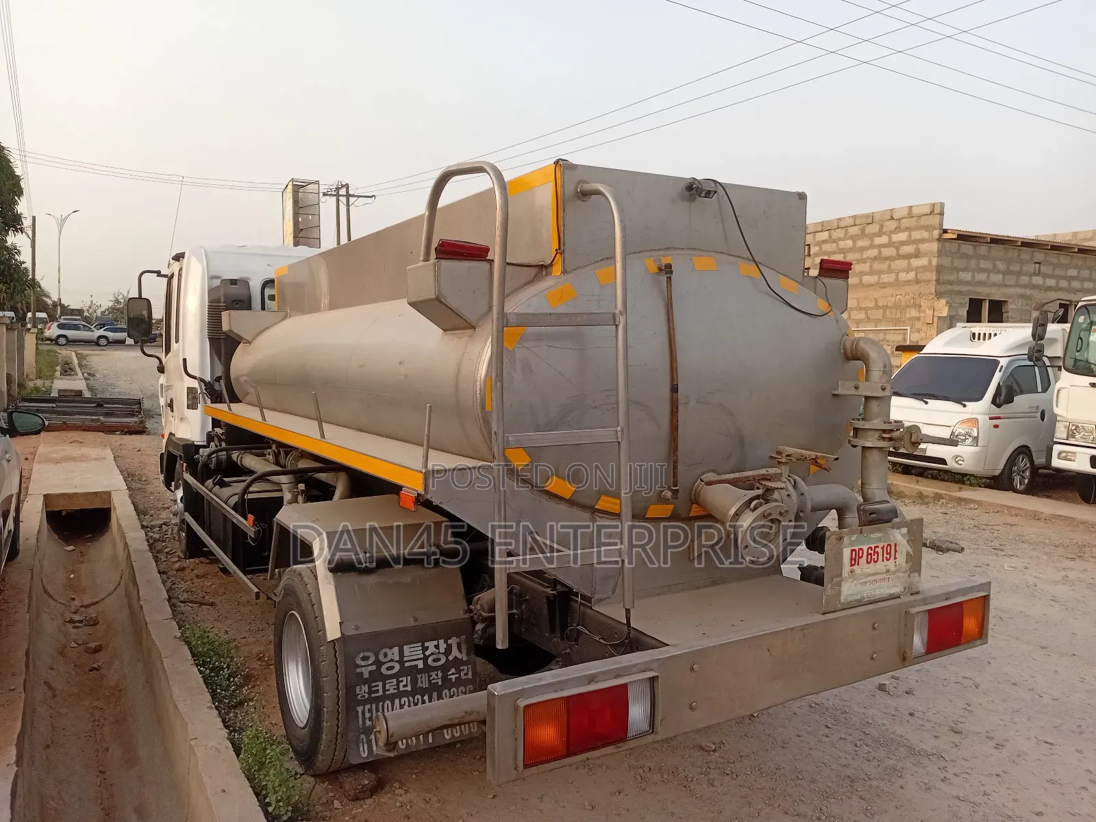Hyundia 5 Tons Water Tanker