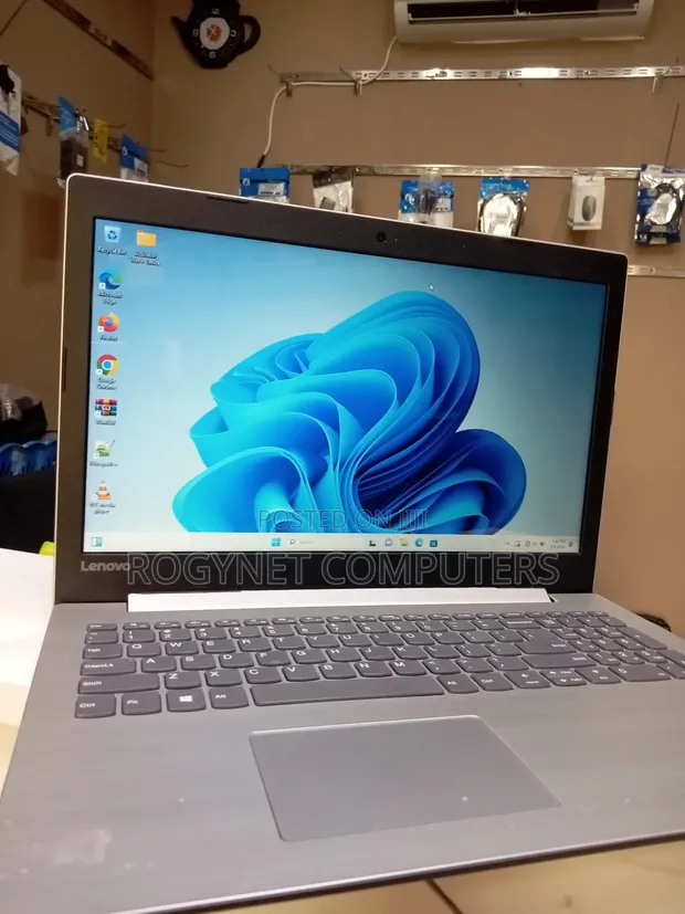 Lenovo Ideapad 330s i7/8GB/ssd256GB Lenovo Ideapad 330S (15, Intel