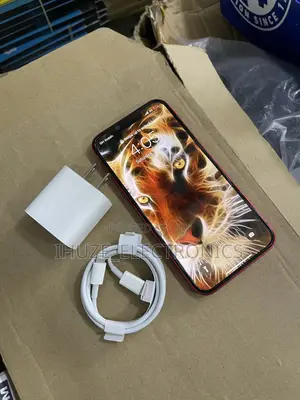 Apple iPhone 13 128 GB Red