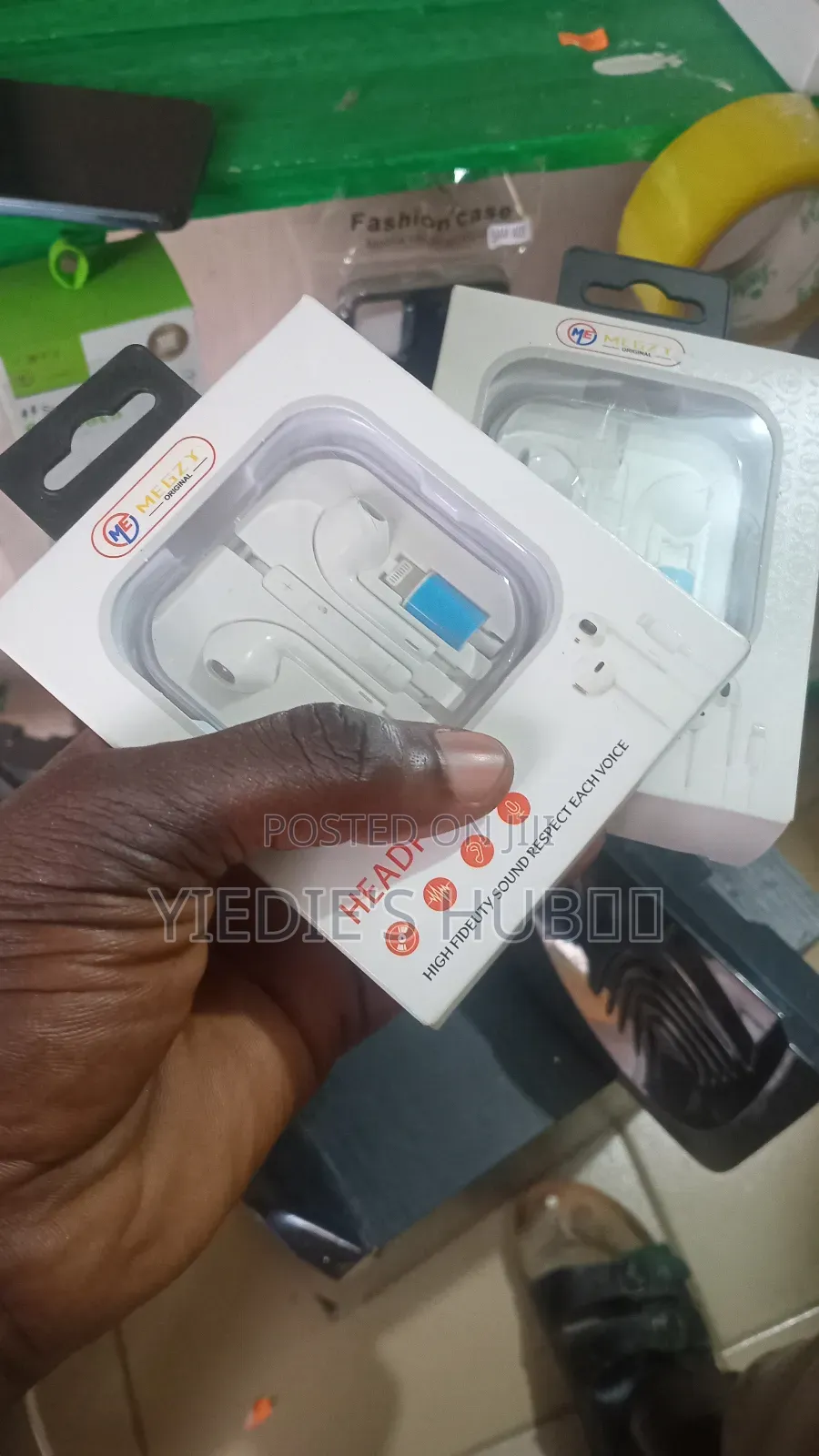 Apple Earpins