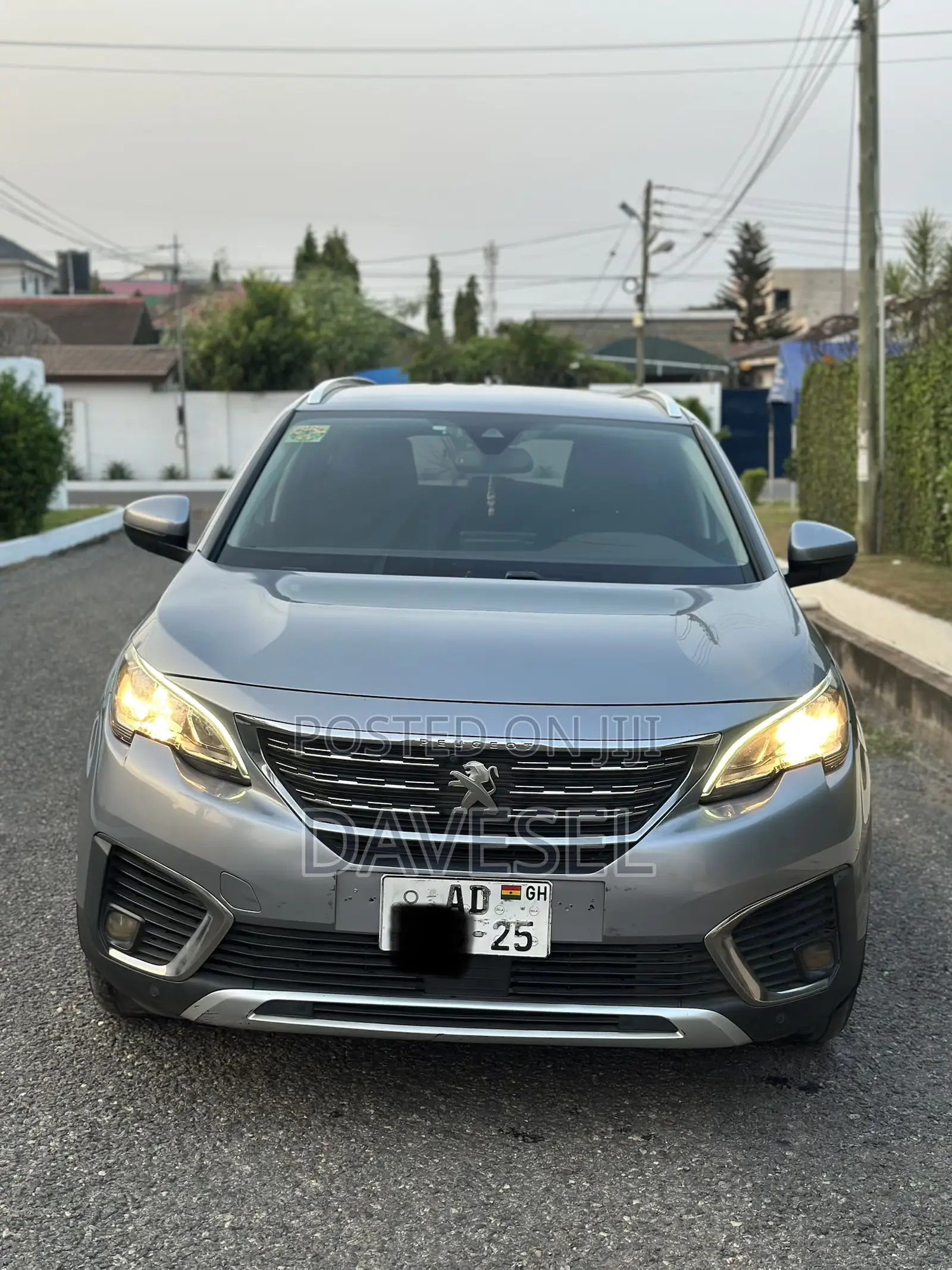Peugeot 5008 2017 Gray