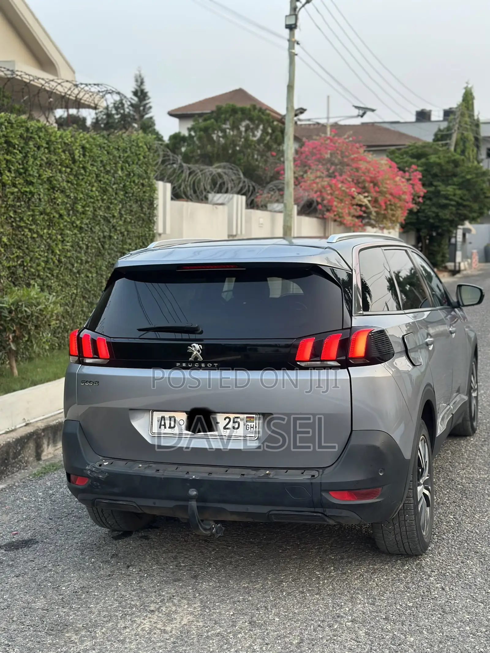 Peugeot 5008 2017 Gray