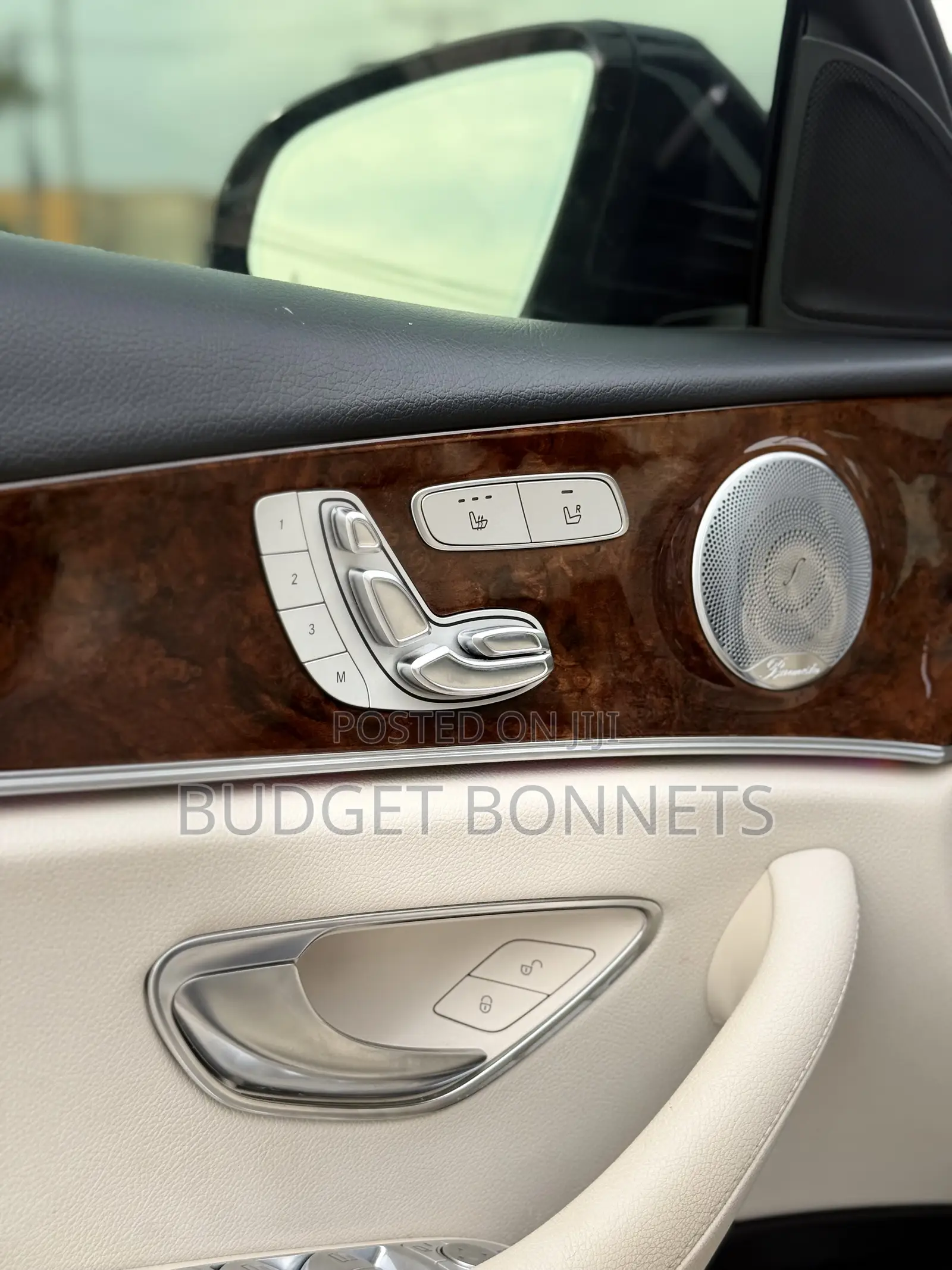 Mercedes-Benz E300 2018 Blue