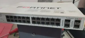 Fs-224e-Poe 24port Gigabit/12 Poe +4xge SFP Managed Layer 3.