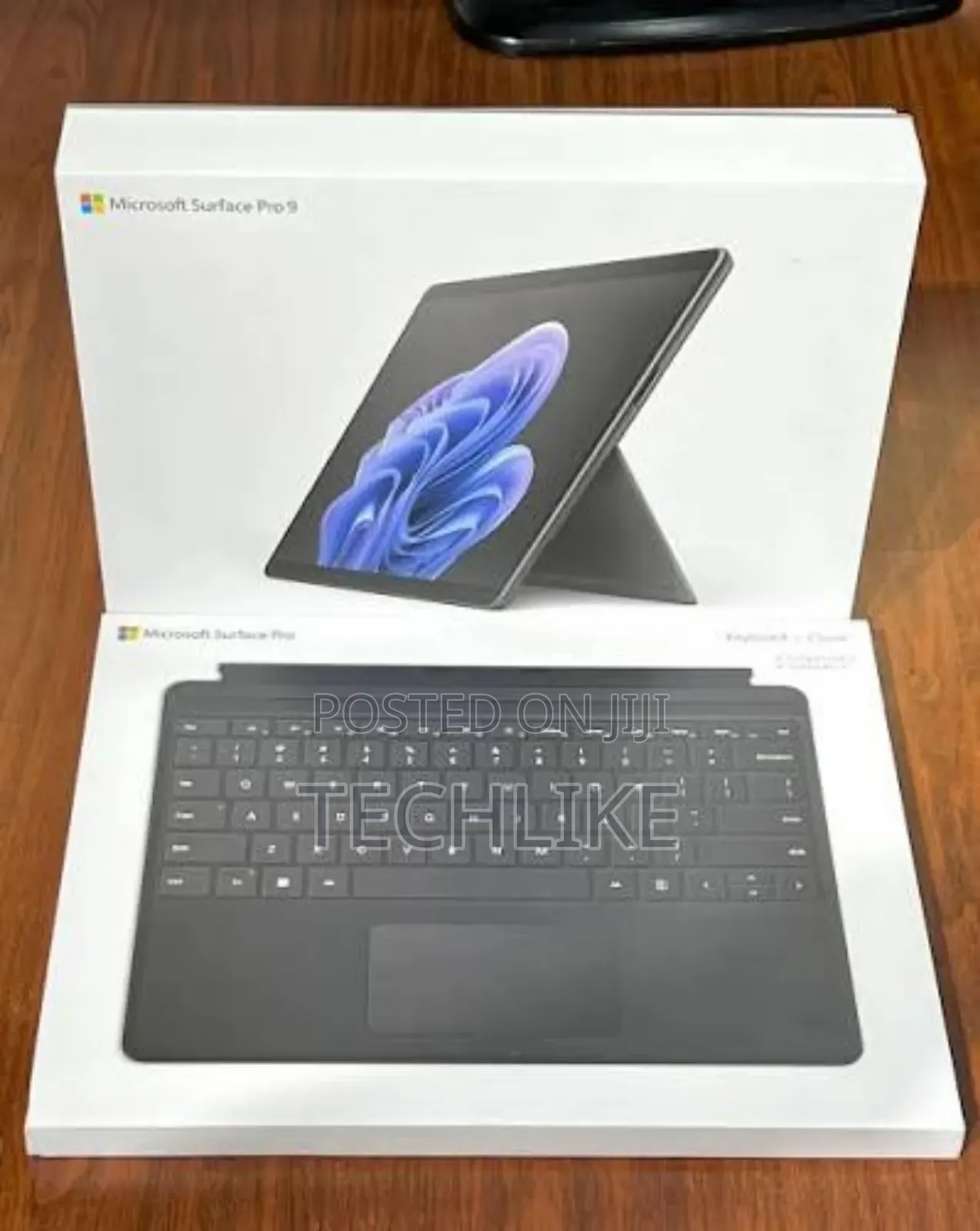 New Laptop Microsoft Surface Pro 9 16GB Intel SSD 256GB