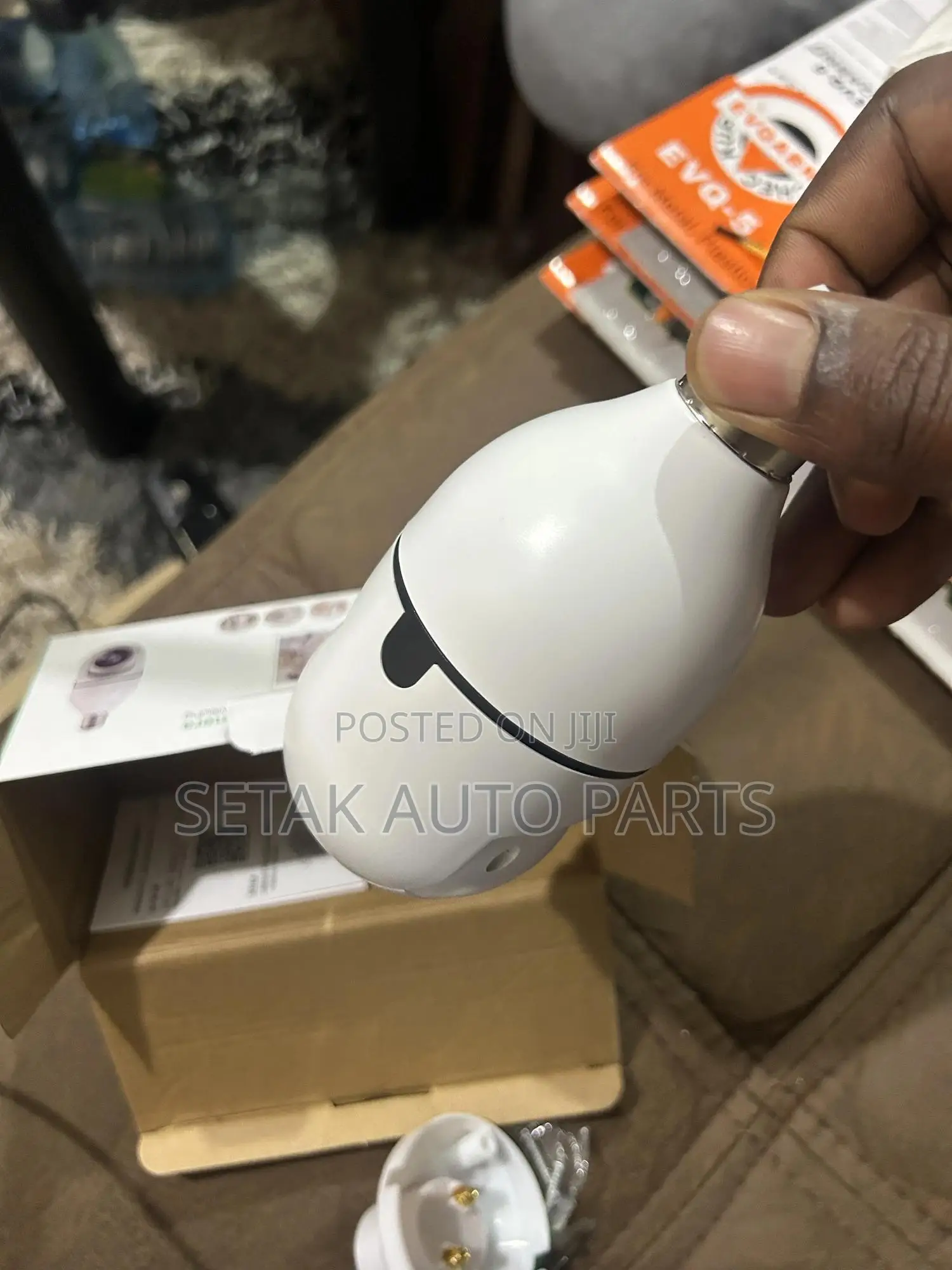 1080p Wifi Bulb Security Camera With Free 16gb Memory Card