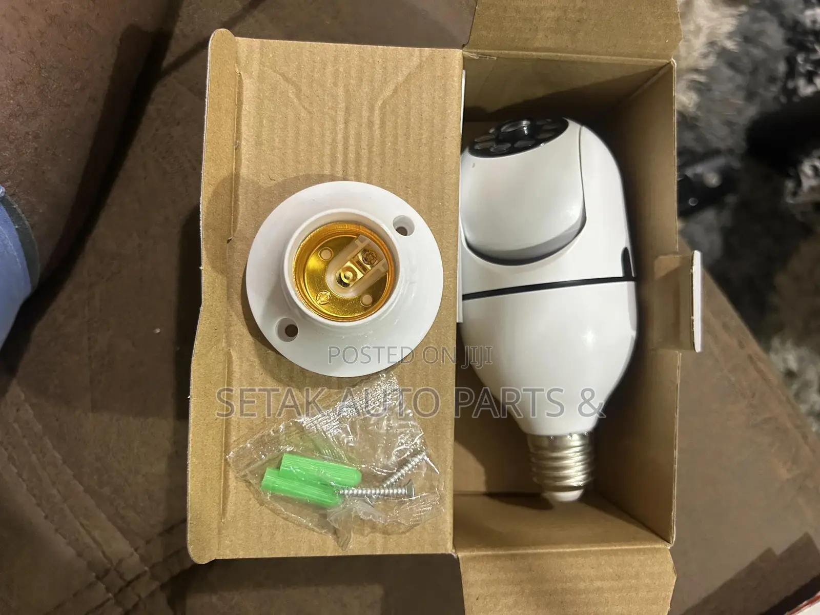 1080p Wifi Bulb Security Camera With Free 16gb Memory Card