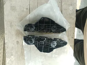 Toyota Yaris Fender/Bumper Locker 2007,2008,2009,2010,2011