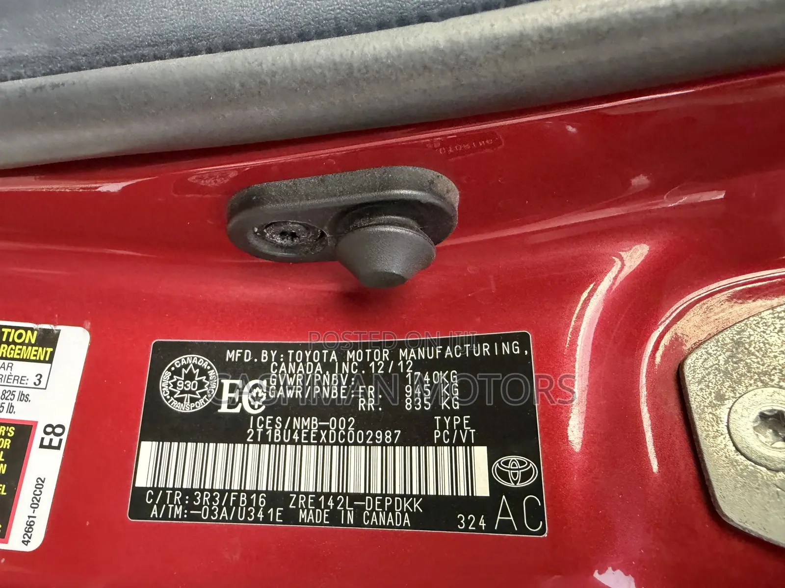 Toyota Corolla LE 4dr Sedan (1.8L 4cyl 4A) 2013 Red