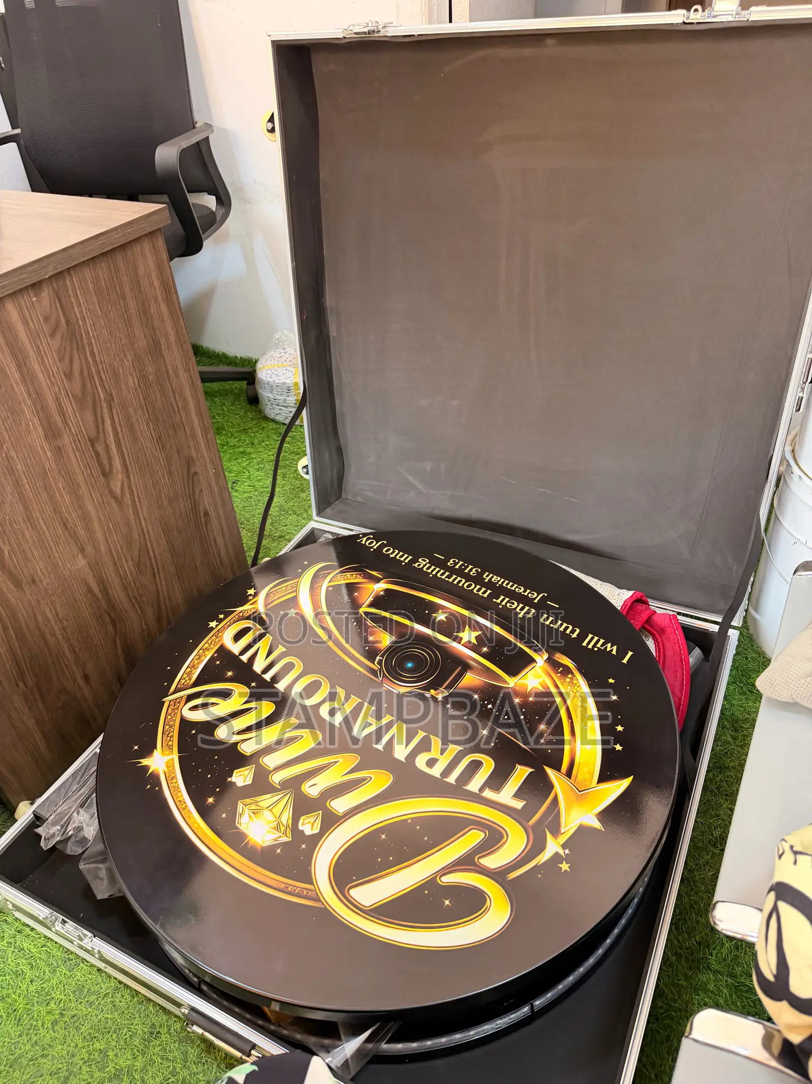 360 Photo and Video Booth