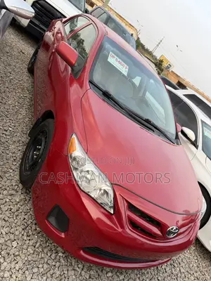 Toyota Corolla LE 4dr Sedan (1.8L 4cyl 4A) 2013 Red