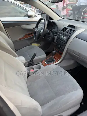 Toyota Corolla LE 4dr Sedan (1.8L 4cyl 4A) 2013 Red