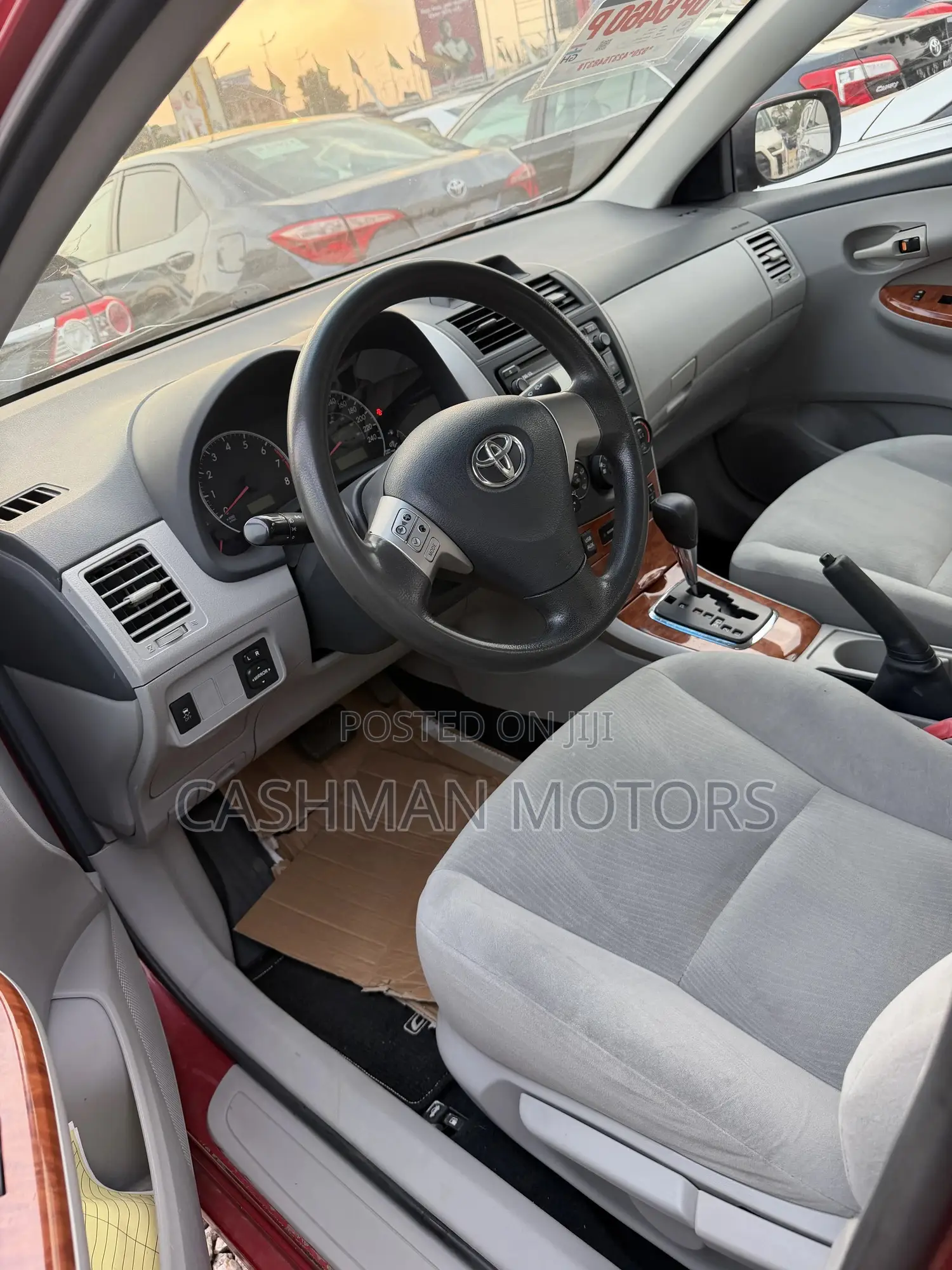 Toyota Corolla LE 4dr Sedan (1.8L 4cyl 4A) 2013 Red