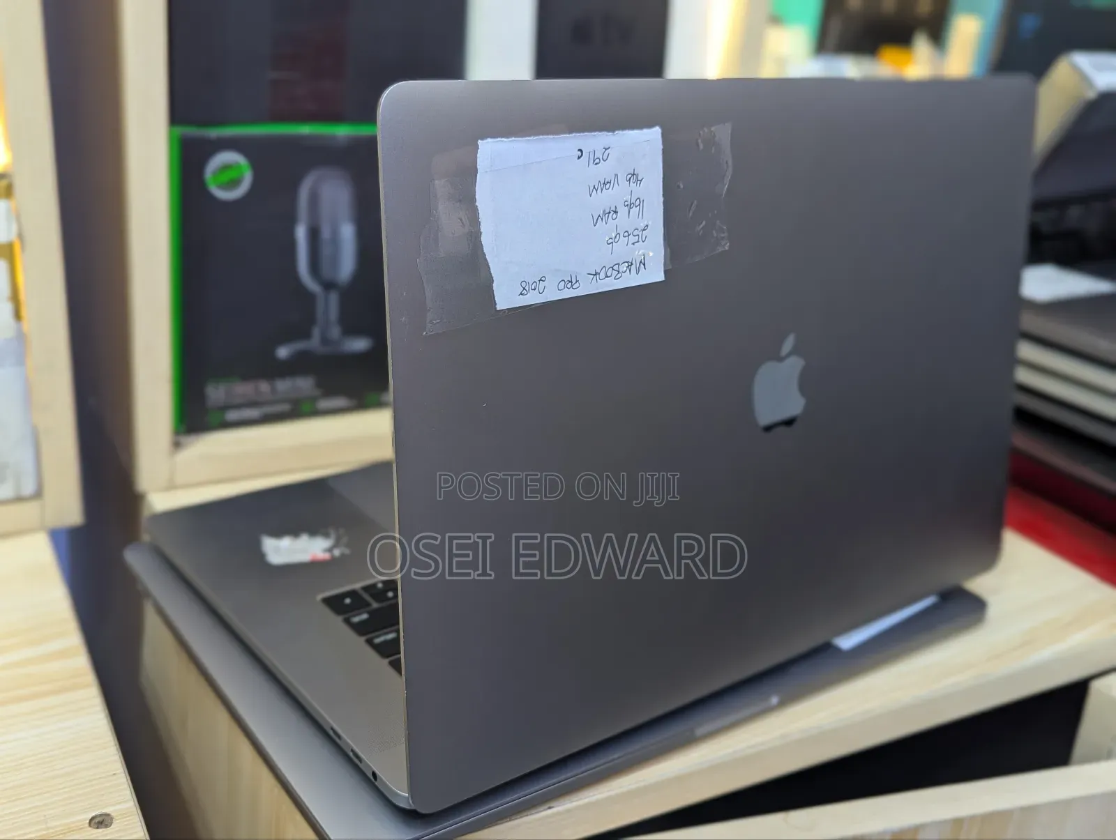 Laptop Apple MacBook Pro 2017 16GB Intel Core i7 SSD 512GB