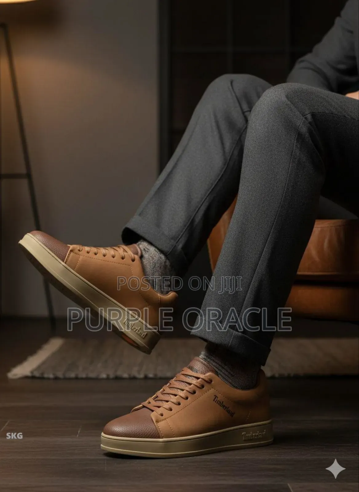 Timberland Brown Leather Design Sneakers.