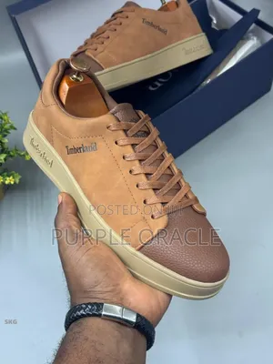 Timberland Brown Leather Design Sneakers.