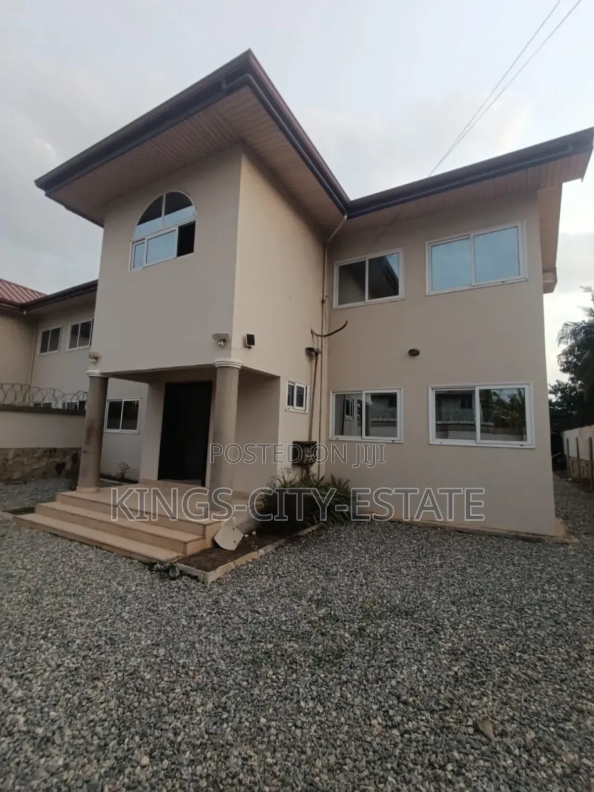 3bdrm House in Atomic Roundabout, Station Area for rent