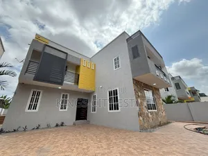 4bdrm House in Pokuase Acp Estate for rent