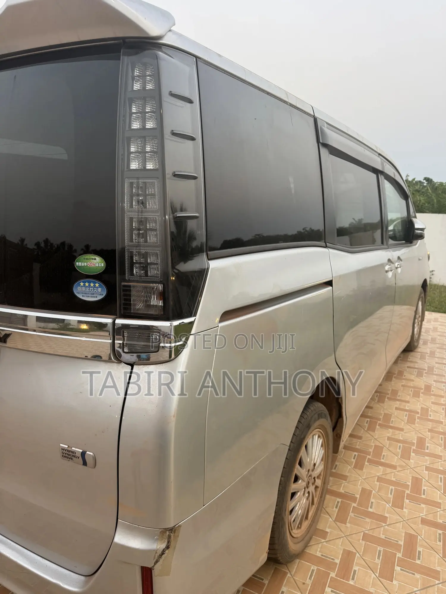 Toyota Voxy SV Premium 2014 Silver