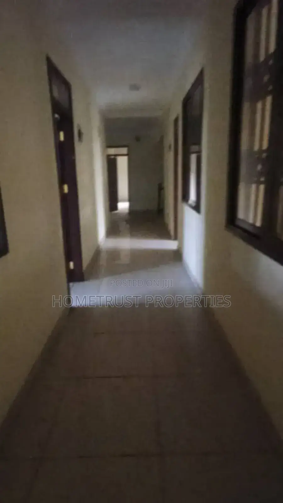 10bdrm Apartment in Kwabenya for sale