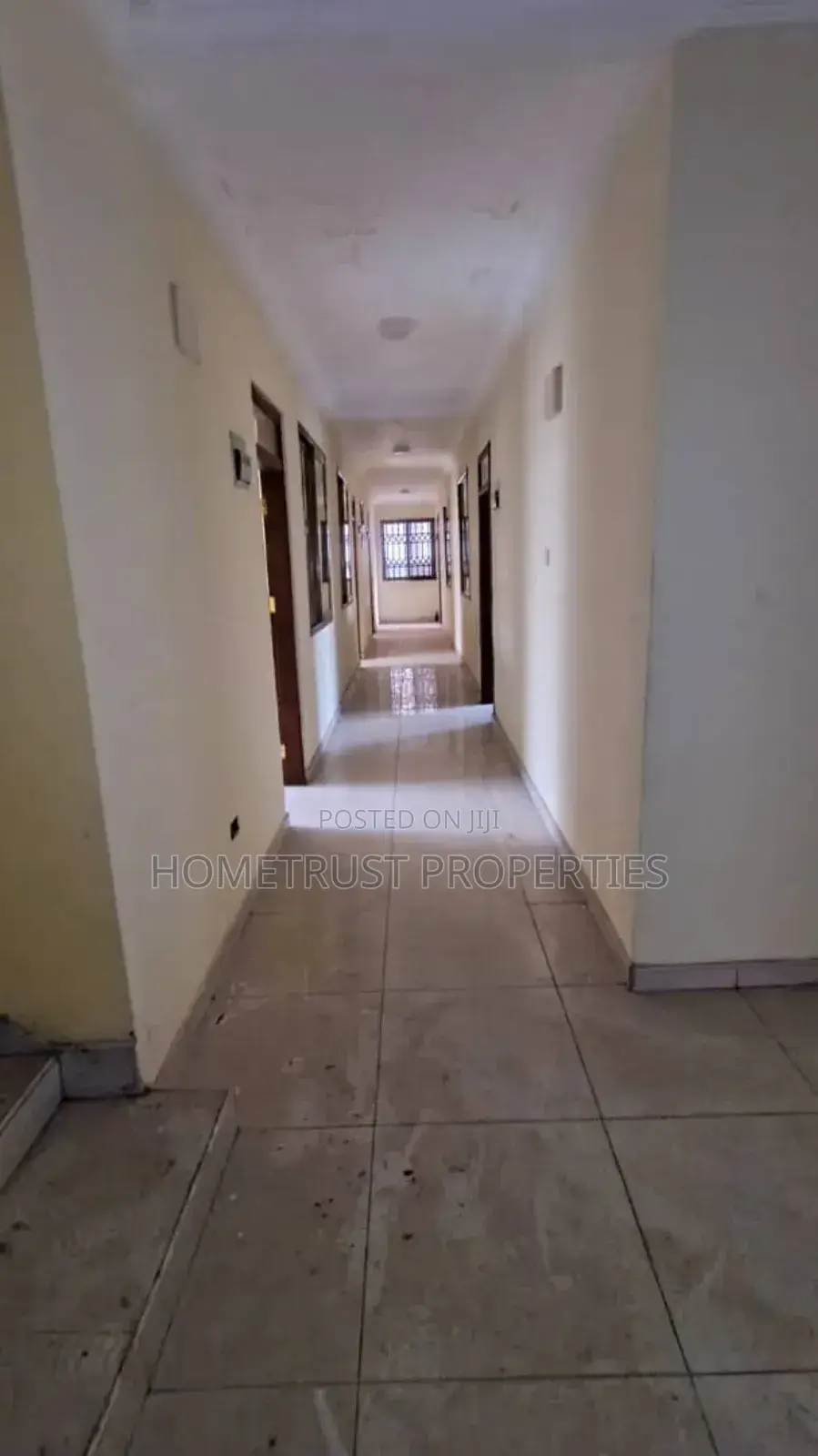10bdrm Apartment in Kwabenya for sale