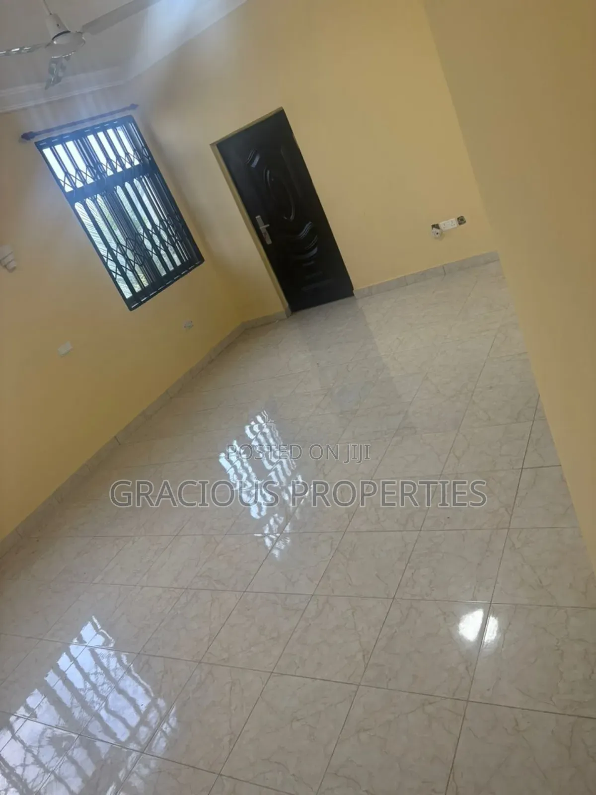 5bdrm Duplex in Gracious Properties, Weija for rent