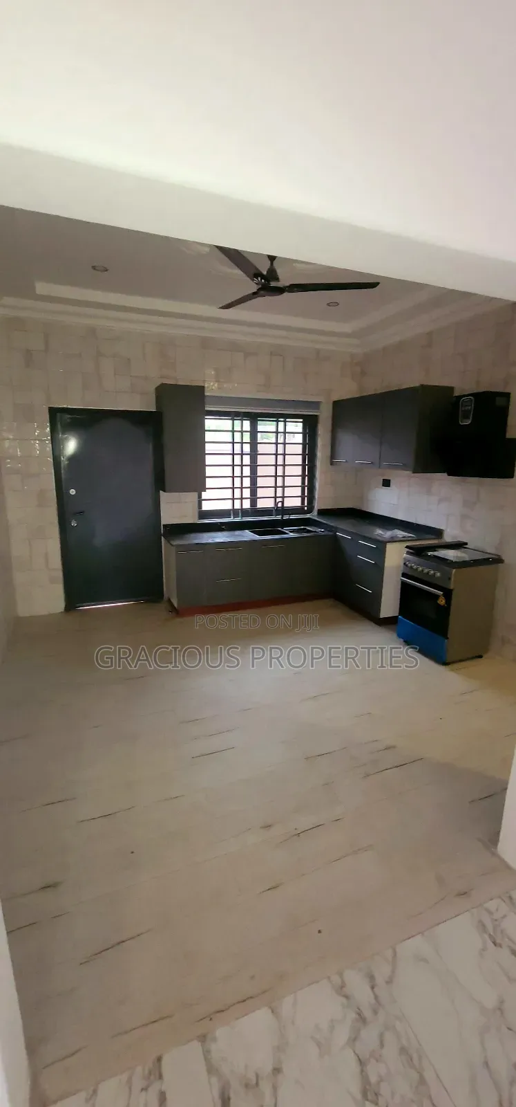 2bdrm Apartment in Gracious Properties, Tseaddo for rent