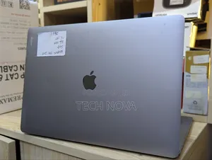 Laptop Apple MacBook Pro 2018 16GB Intel Core i7 SSD 512GB