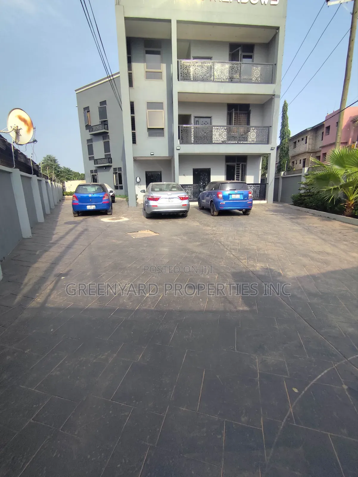 2bdrm Apartment in Ashley Botwe, Old Town for rent