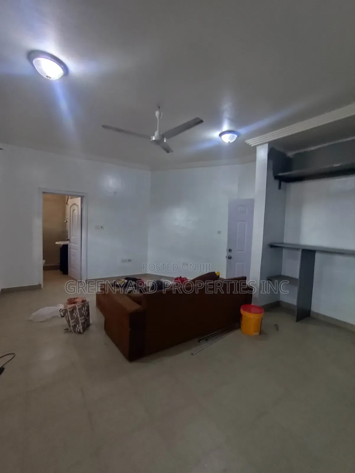 2bdrm Apartment in Ashley Botwe, Old Town for rent
