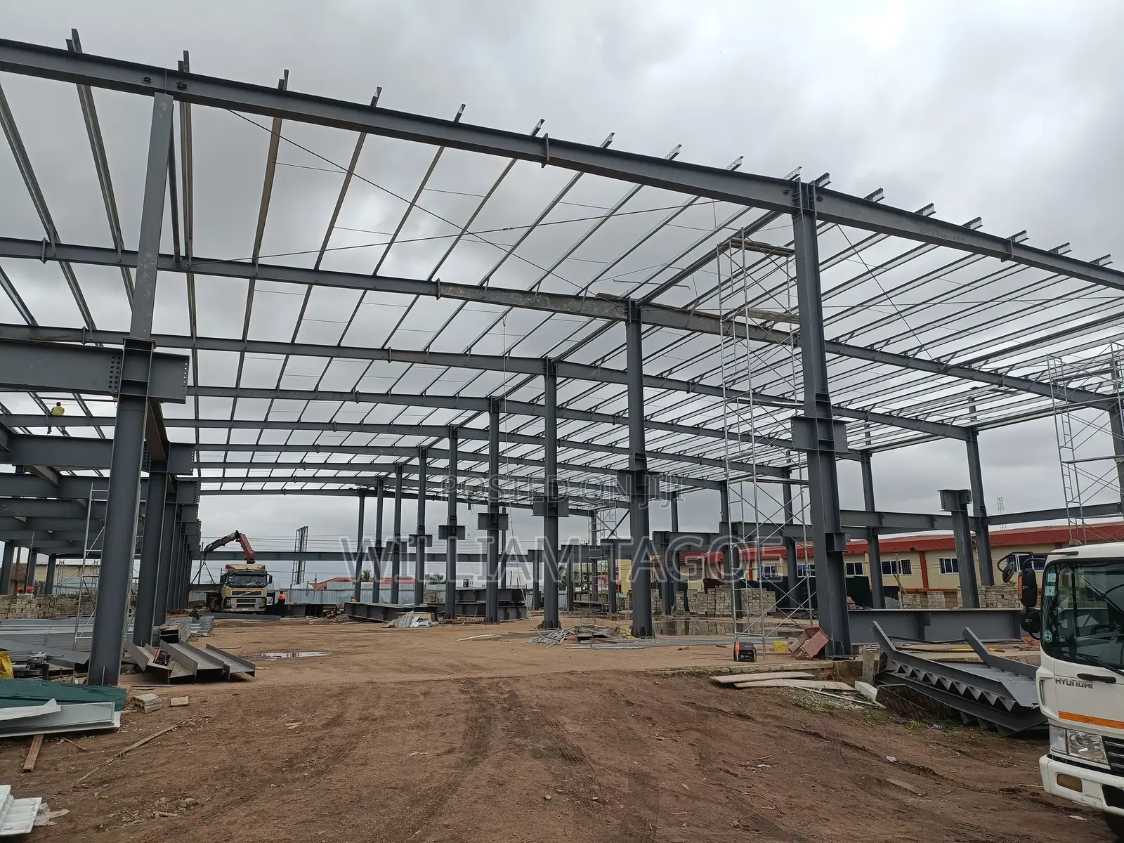 Industrial Steel Structures – Warehouses, Factories Hangars,Mallsetc