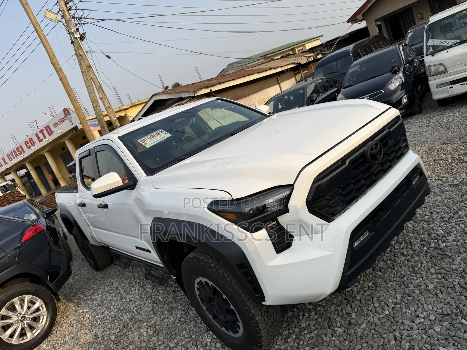 Toyota Tacoma 2024 White