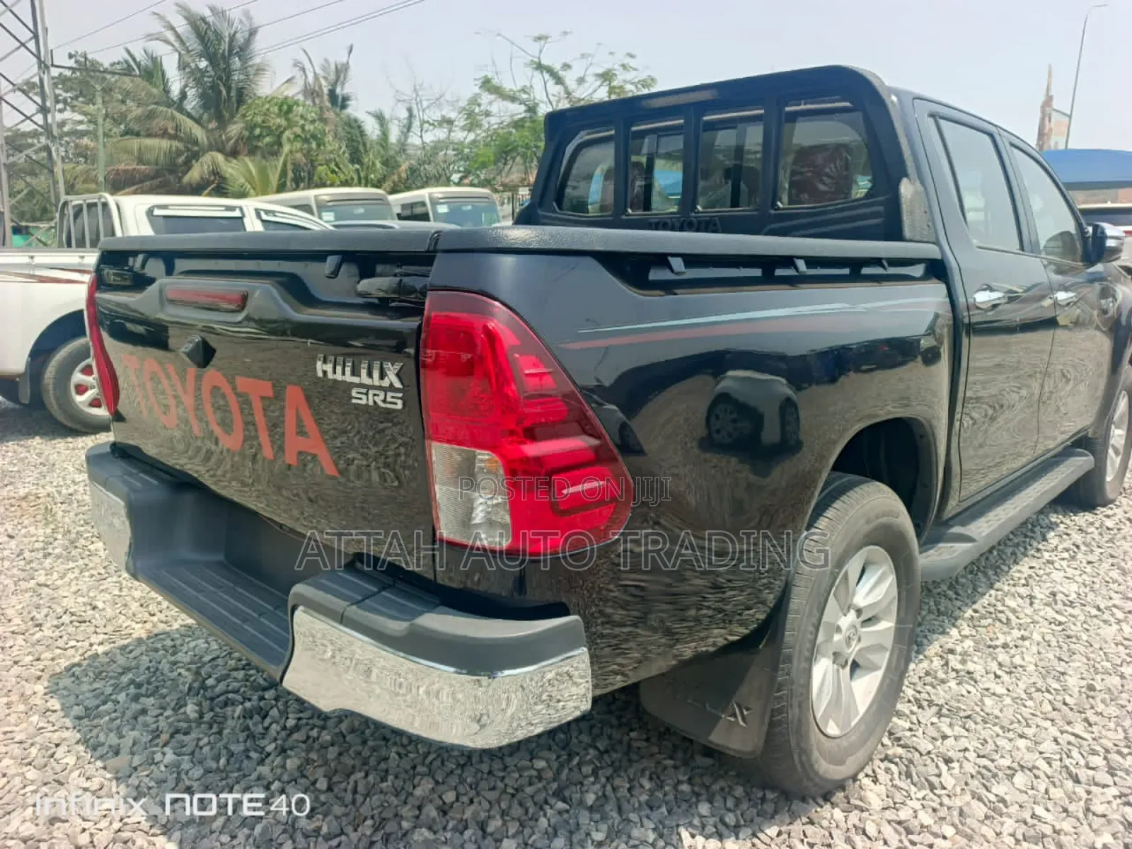 Toyota Hilux 2017 Black