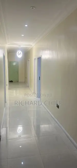 4bdrm House in Pokuase for rent