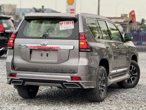 Toyota Land Cruiser Prado 2.7 VVT-i 2015 Gold