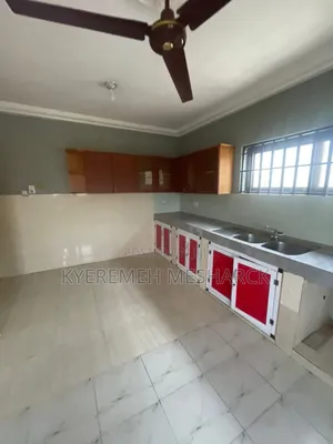 3bdrm Apartment in Pantang Agbogba, Ablorh Adjei for rent