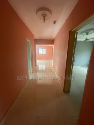 3bdrm Apartment in Pantang Agbogba, Ablorh Adjei for rent