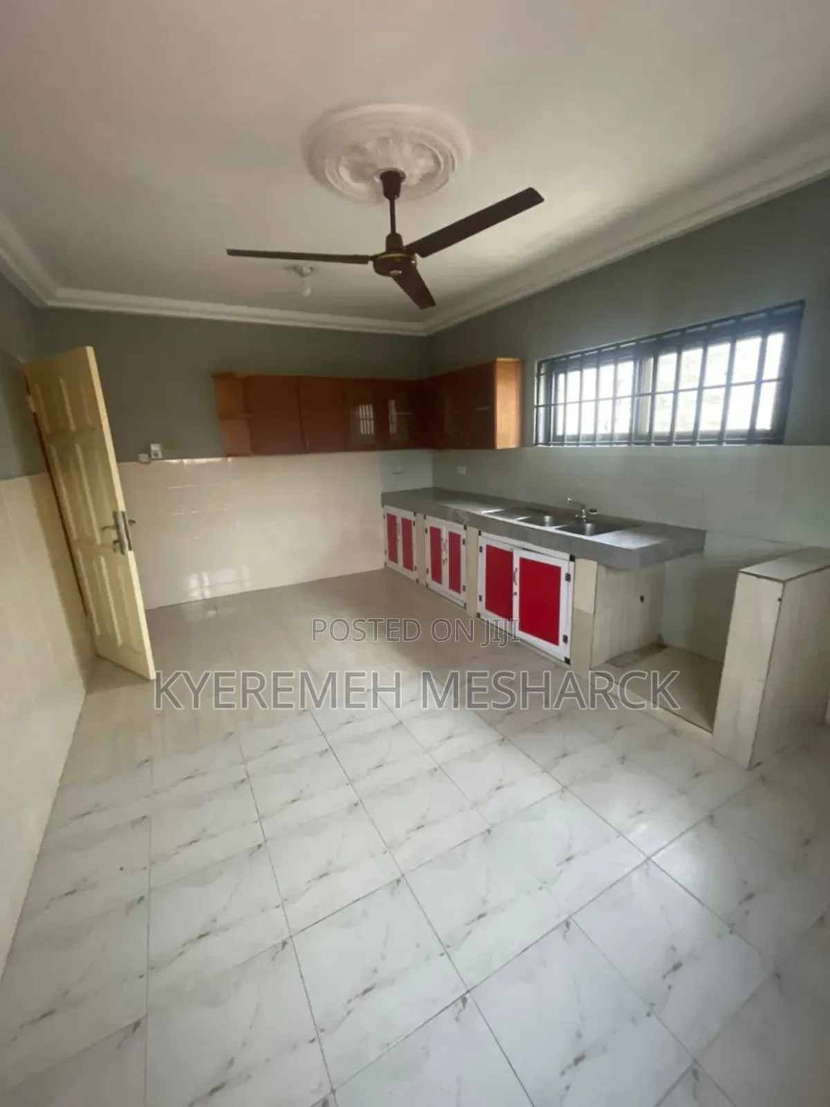 3bdrm Apartment in Pantang Agbogba, Ablorh Adjei for rent