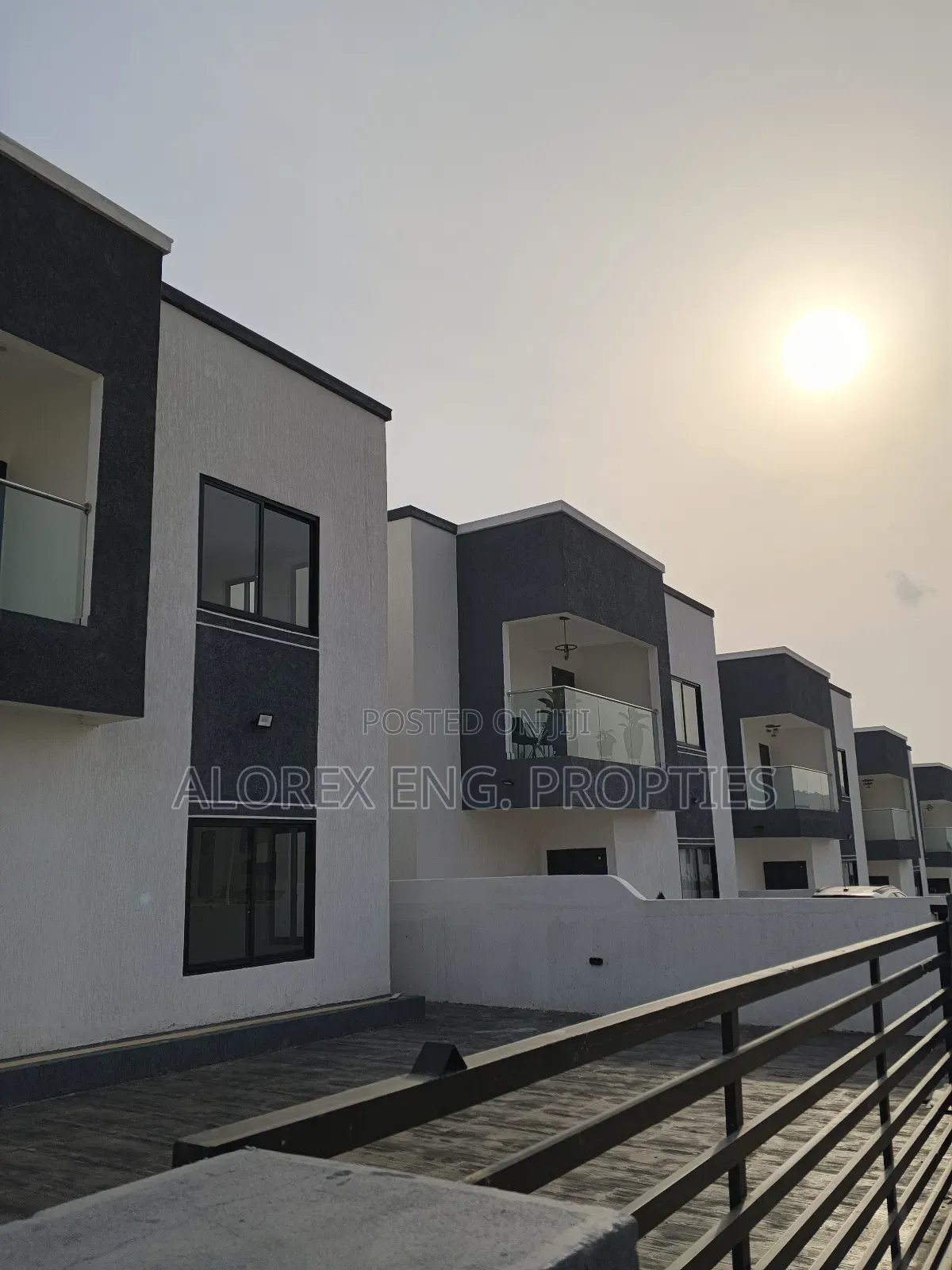 4bdrm House in Oyarifa $150,000 for sale