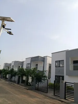 4bdrm House in Oyarifa $150,000 for sale