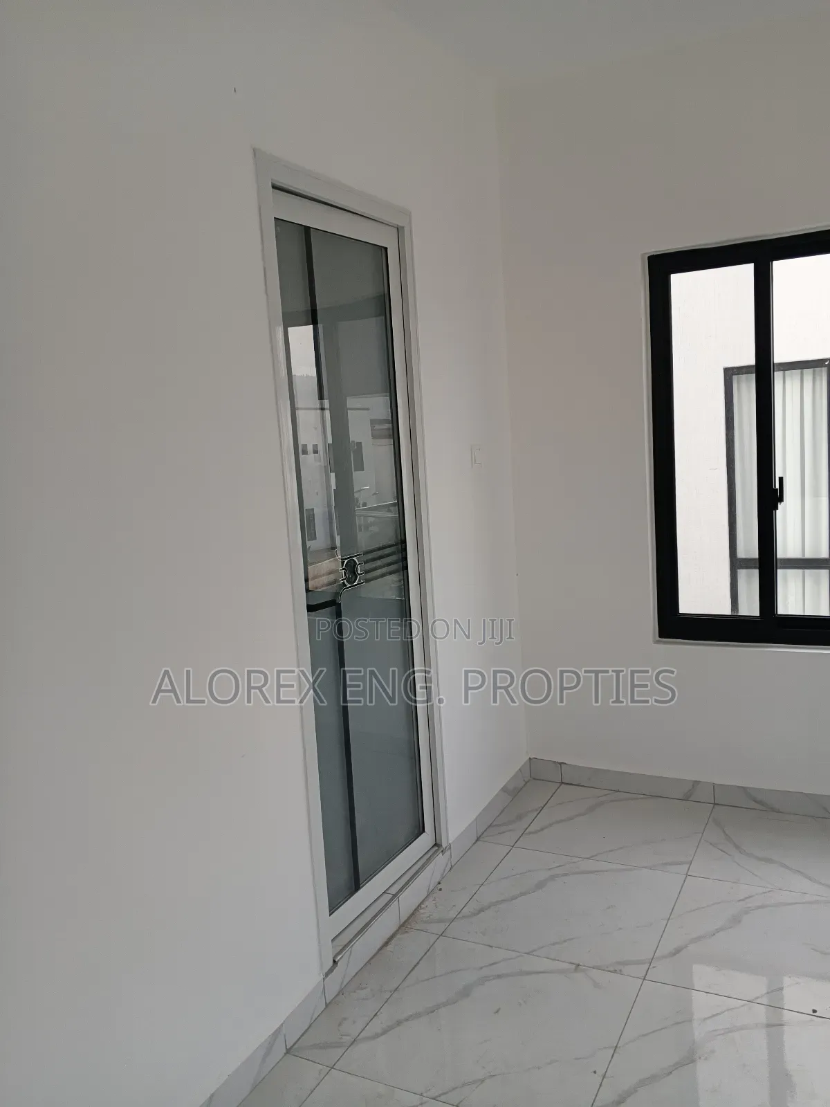 4bdrm House in Oyarifa $150,000 for sale